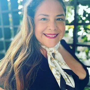 Meet your Posher, Marisol